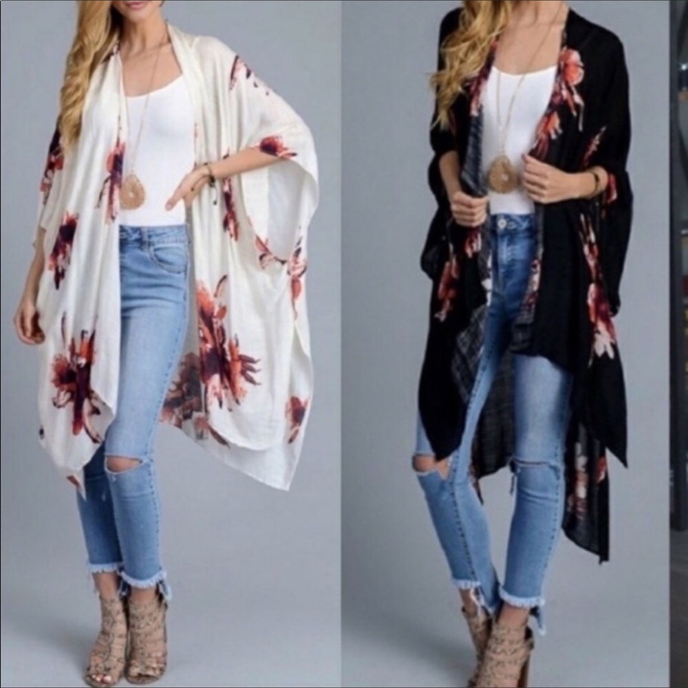 🌹Last one🌹Ivory Floral Kimono - Picture 4 of 4